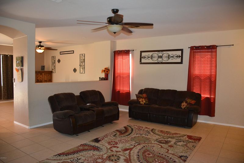 2637 W Jasper Ave, Apache Junction, AZ 85120