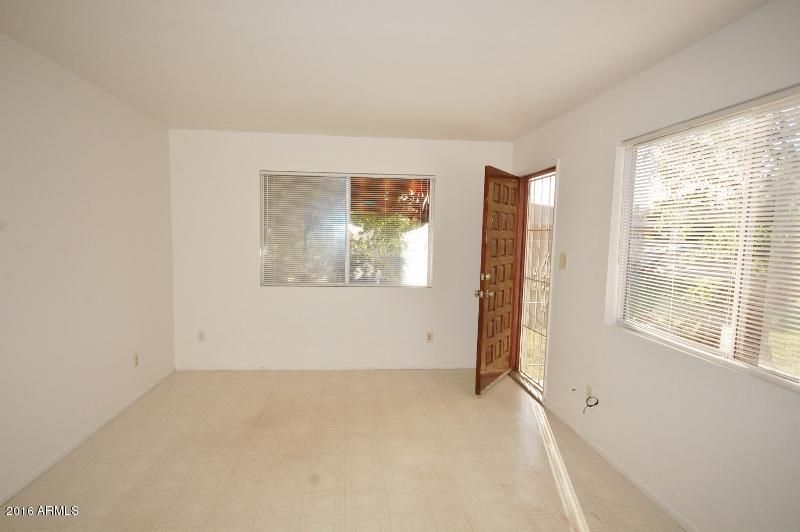 2637 W Morten Ave, Phoenix, AZ 85051