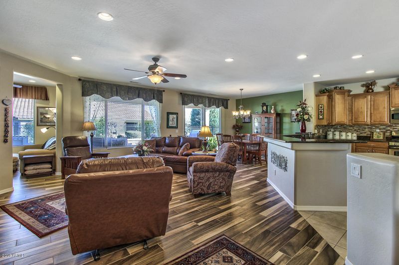 26376 W Mohawk Ln, Buckeye, AZ 85396