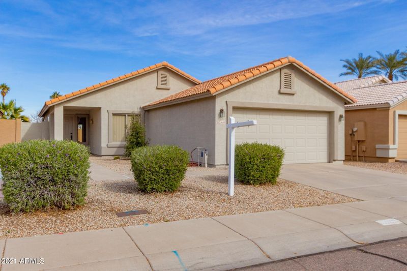 2638 E Valencia Dr, Phoenix, AZ 85042