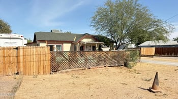 2639 28th Pl, Phoenix, AZ 85008