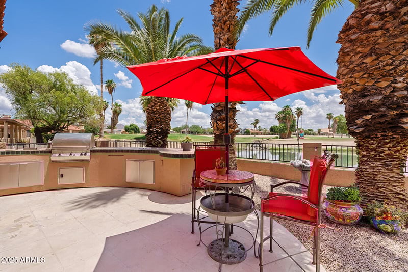 2639 62nd St, Mesa, AZ 85215