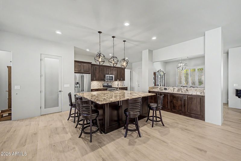 2639 W Lavitt Ln, Phoenix, AZ 85086