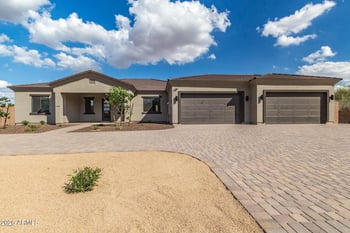 2639 Lavitt Ln, Phoenix, AZ 85086
