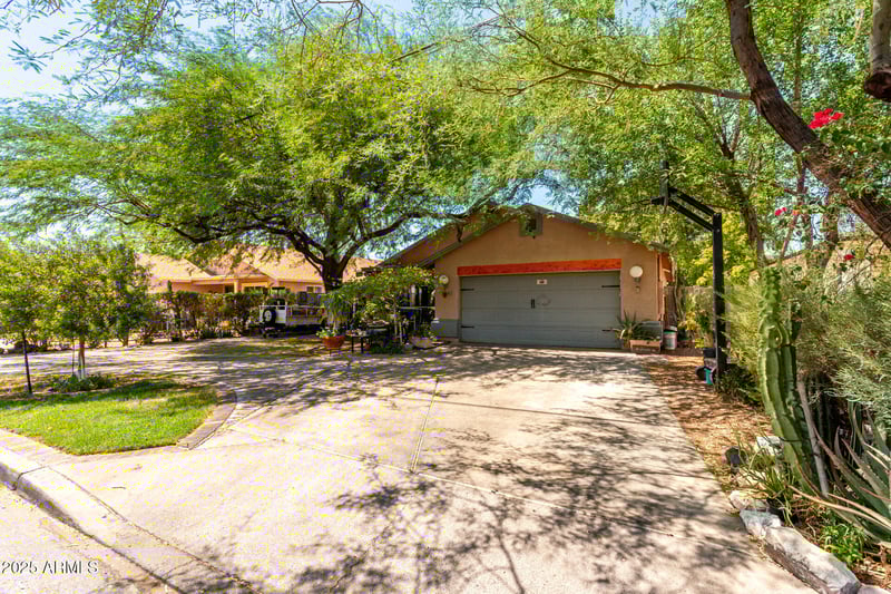 2640 28th Pl, Phoenix, AZ 85008