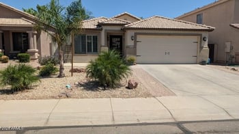 2640 Cowboy Cove Trl, San Tan Valley, AZ 85143