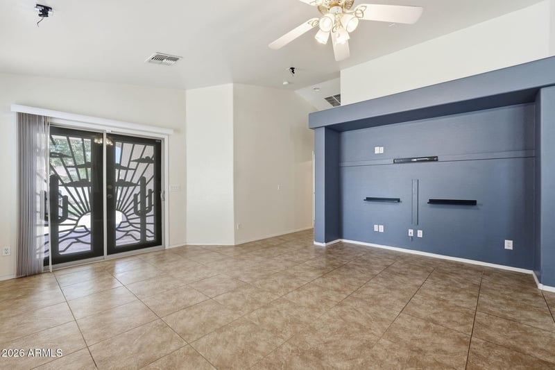 2640 Cowboy Cove Trl, San Tan Valley, AZ 85143