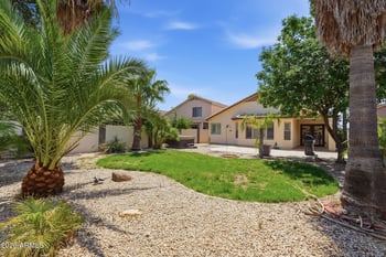2640 Cowboy Cove Trl, San Tan Valley, AZ 85143