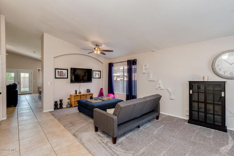 26402 N 64th Ave, Phoenix, AZ 85083