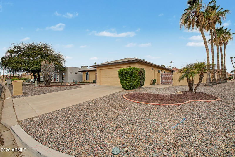 26402 Sedona Dr, Sun Lakes, AZ 85248