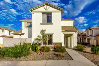 26405 Babbling Brook Dr, Phoenix, AZ 85083