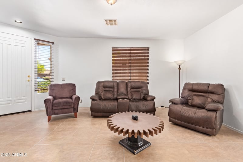2641 Binner Dr, Chandler, AZ 85225