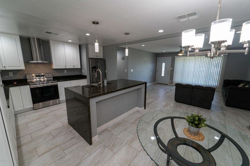 2641 W Wethersfield Rd, Phoenix, AZ 85029