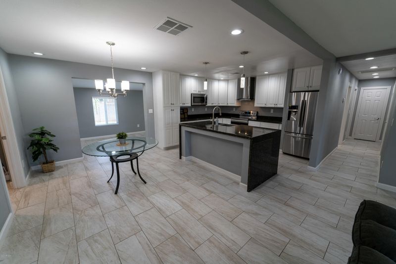 2641 W Wethersfield Rd, Phoenix, AZ 85029