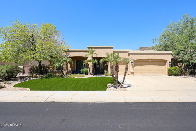 26412 41st Ln, Phoenix, AZ 85083
