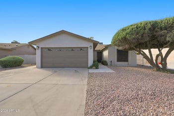 26417 S Sherbrook Dr, Sun Lakes, AZ 85248