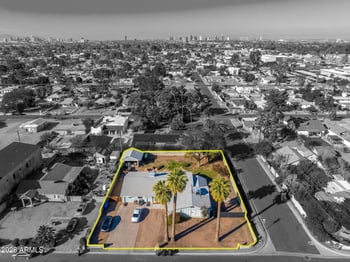 2642 31st St, Phoenix, AZ 85008