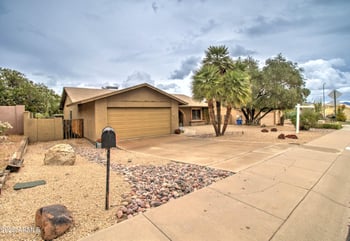 2642 Claire Dr, Phoenix, AZ 85032