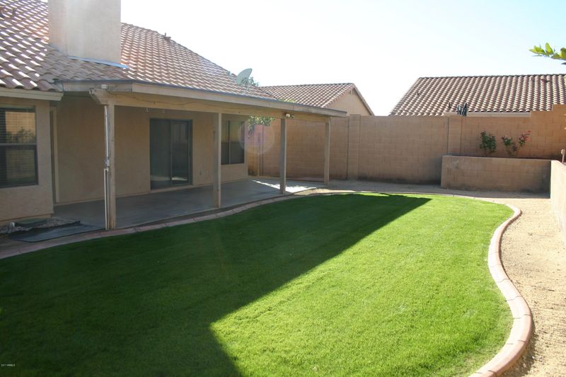 2642 E Rockledge Rd, Phoenix, AZ 85048