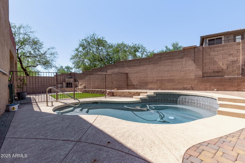 2642 Florentine Rd, Phoenix, AZ 85086