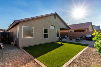 2642 Hartford Ave, Phoenix, AZ 85032