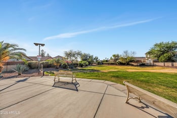 2642 Hartford Ave, Phoenix, AZ 85032