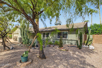 2642 W Juanita Cir, Mesa, AZ 85202
