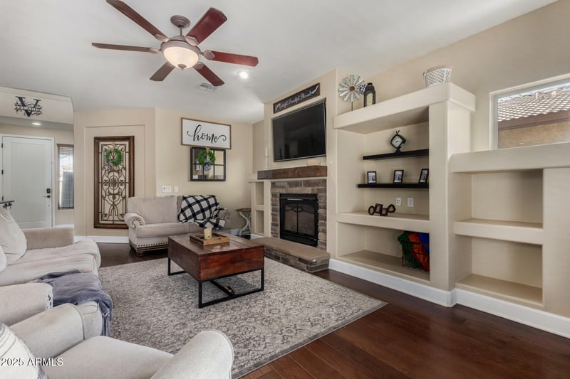 26420 166th Ave, Surprise, AZ 85387