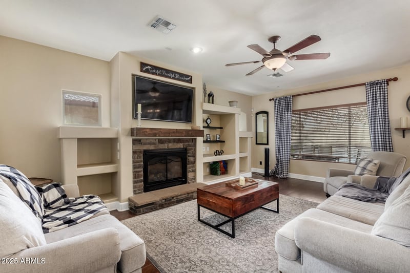 26420 166th Ave, Surprise, AZ 85387