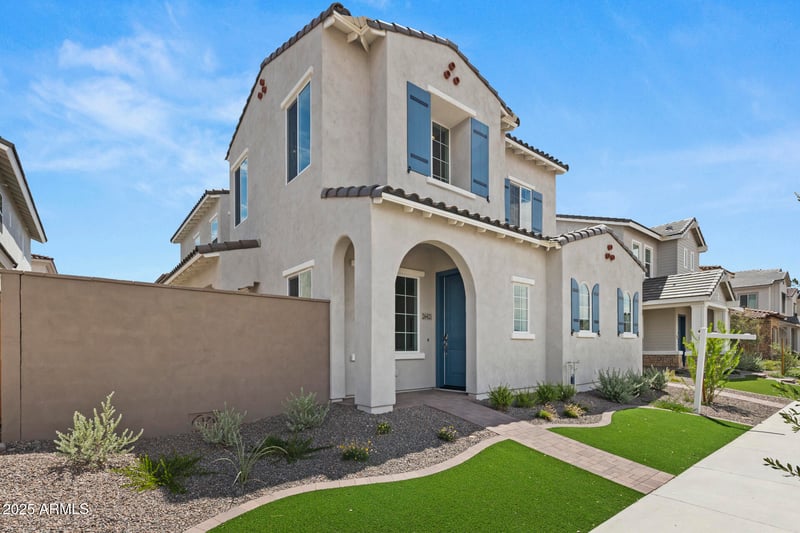 26421 22nd Dr, Phoenix, AZ 85085