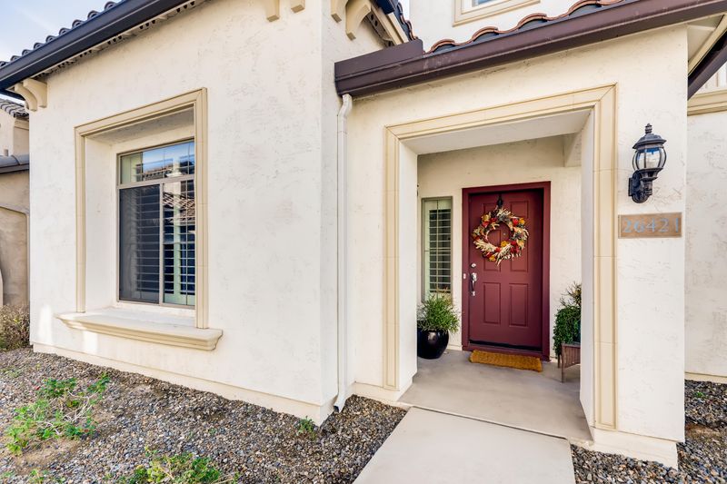26421 N Babbling Brook Dr, Phoenix, AZ 85083