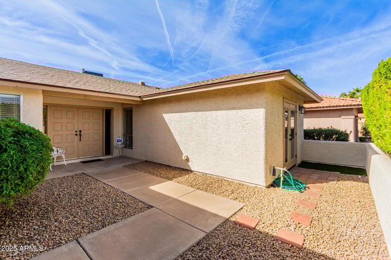 26422 New Town Dr, Sun Lakes, AZ 85248