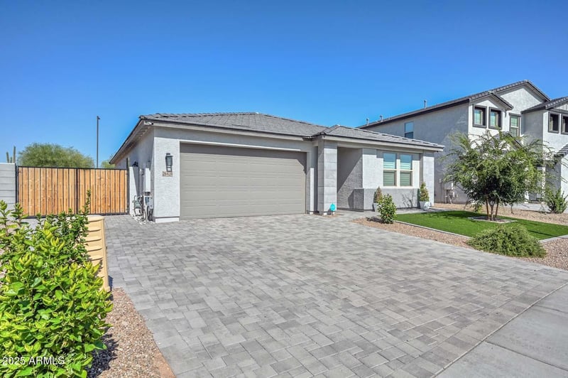 26428 Thornhill Dr, Peoria, AZ 85383