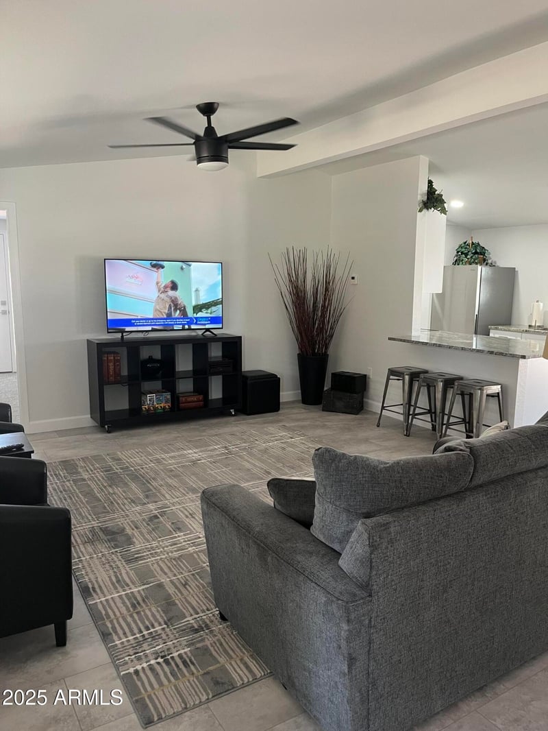 26429 Navajo Pl, Sun Lakes, AZ 85248