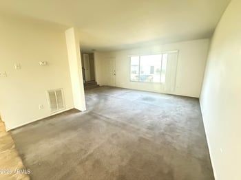 2643 Wolf St, Phoenix, AZ 85017