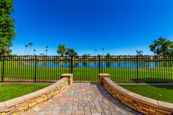 26433 Lakemont Dr, Sun Lakes, AZ 85248