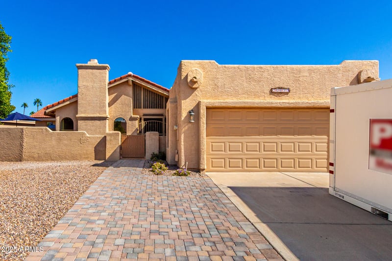 26433 Lakemont Dr, Sun Lakes, AZ 85248
