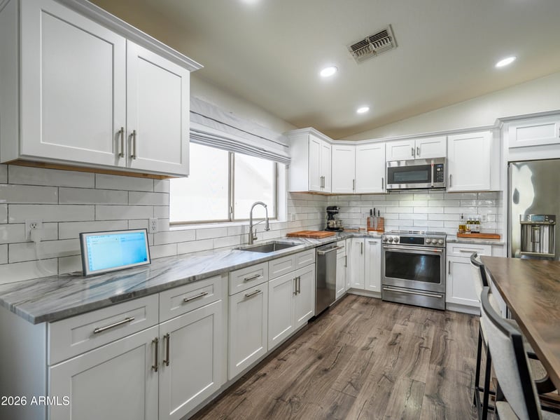 2645 Dust Devil Dr, San Tan Valley, AZ 85143