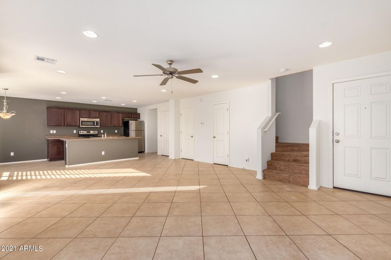 2645 E Wallace Ave, Phoenix, AZ 85032