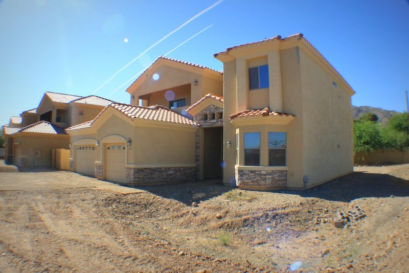 2645 W Olney Ave, Phoenix, AZ 85041