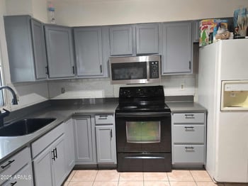 2645 Wolf St, Phoenix, AZ 85017