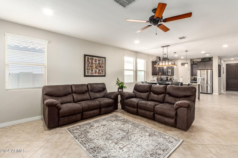 26451 131st Dr, Peoria, AZ 85383