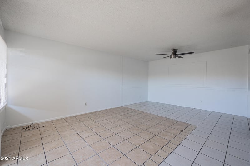 2646 43rd Ave #B, Phoenix, AZ 85009