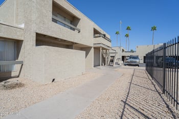 2646 43rd Ave #B, Phoenix, AZ 85009
