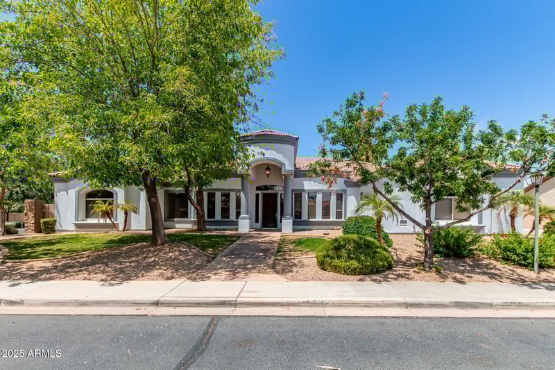 2646 Bartlett Pl, Chandler, AZ 85249