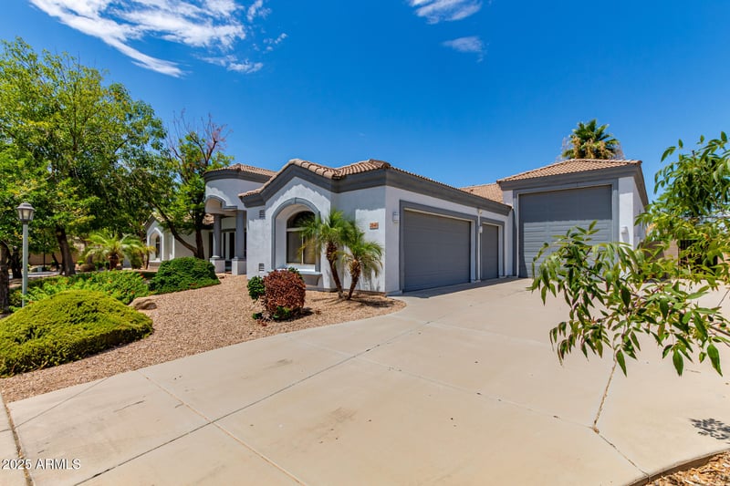 2646 Bartlett Pl, Chandler, AZ 85249