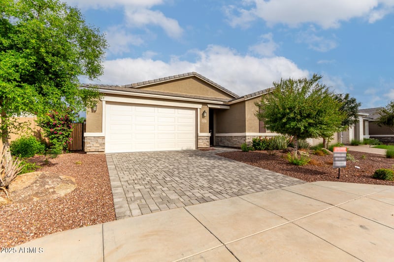 2647 195th Dr, Buckeye, AZ 85396