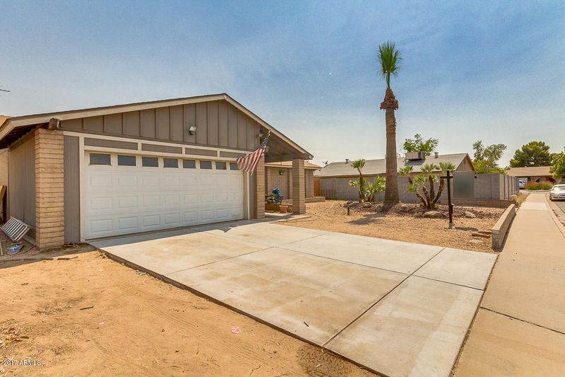 2647 E Holmes Ave, Mesa, AZ 85204