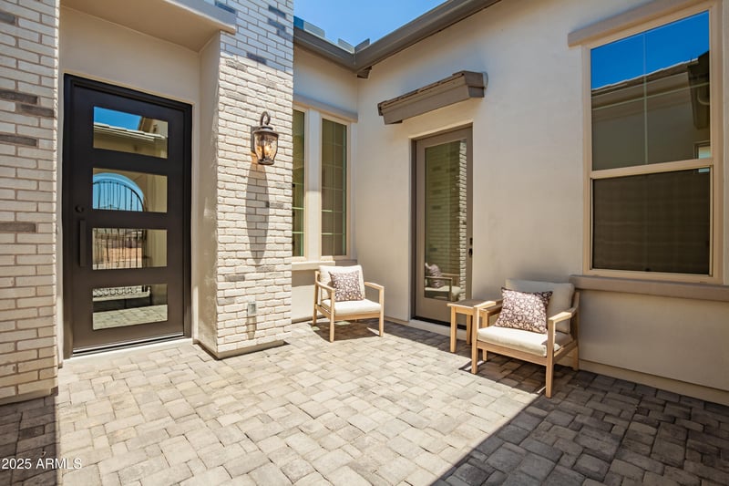 2648 E Virginia St, Mesa, AZ 85213
