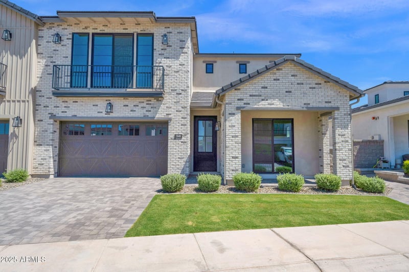 2648 Longhorn Ct, Gilbert, AZ 85297